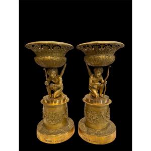 Coppia di cassolette in bronzo dorato, firmate Thomire à Paris