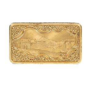 Tabacchiera rettangolare in oro incisa e guilloché  Portogallo, XIX secolo