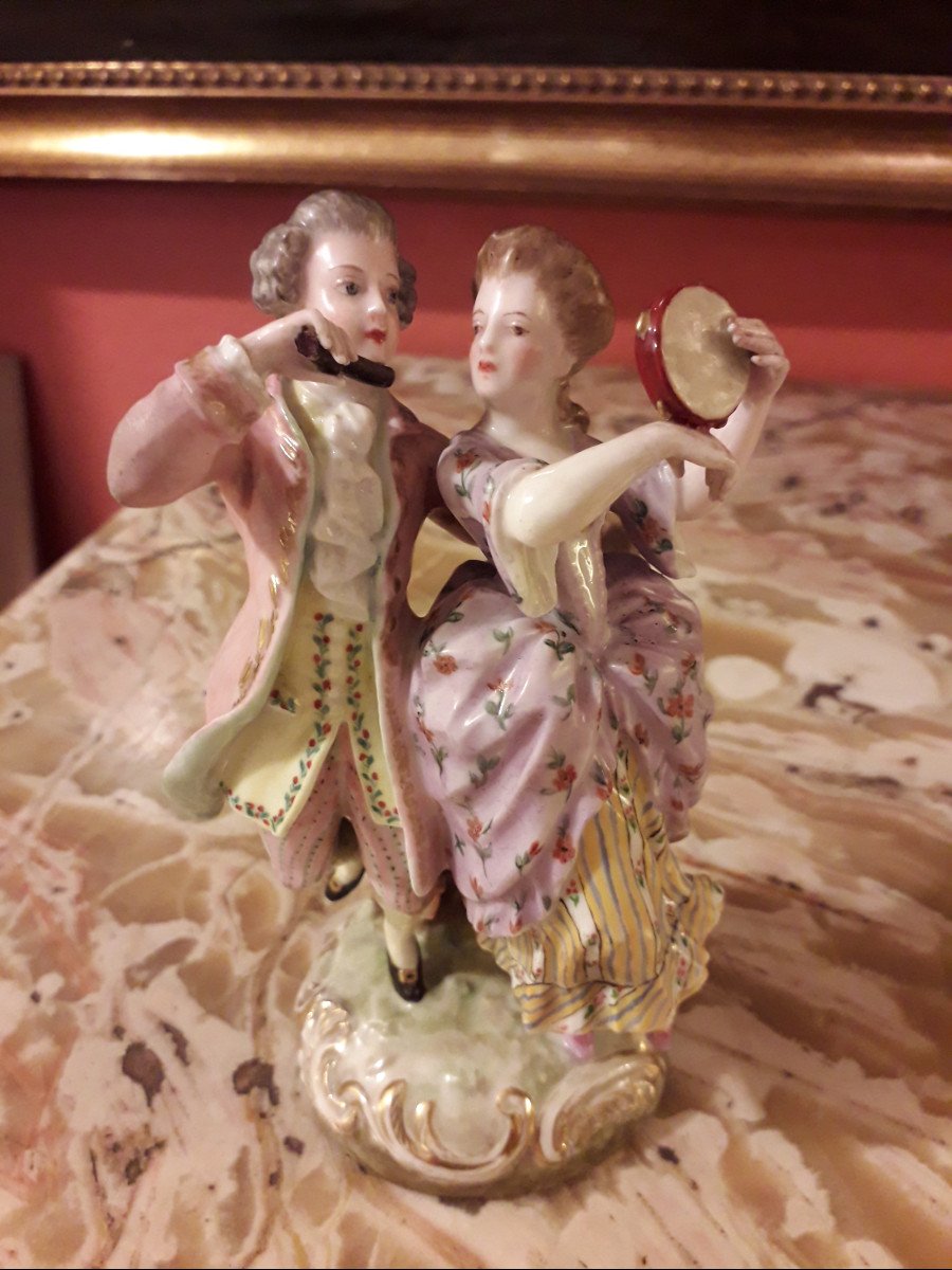 STATUINA  in porcellana '' I Musicisti '' SAXE fine 1800
