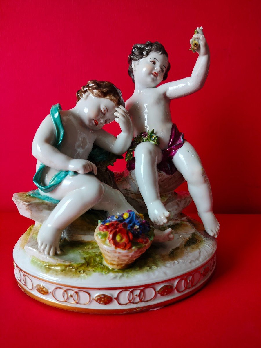 Copia di Putti - Porcelaine de Capodimonte Italia fine 1800-photo-2