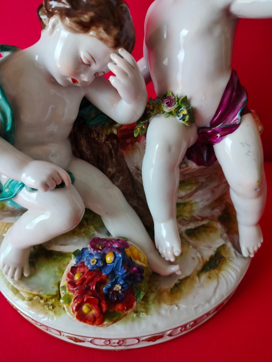 Copia di Putti - Porcelaine de Capodimonte Italia fine 1800-photo-1