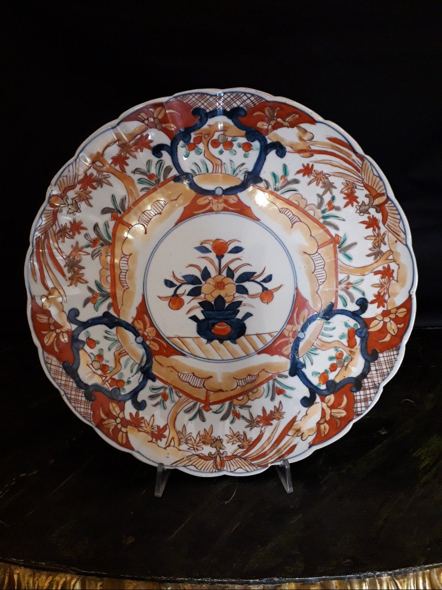 Piatto in Porcellana Arita/Imari del 1800-  Diam. 30 cm.