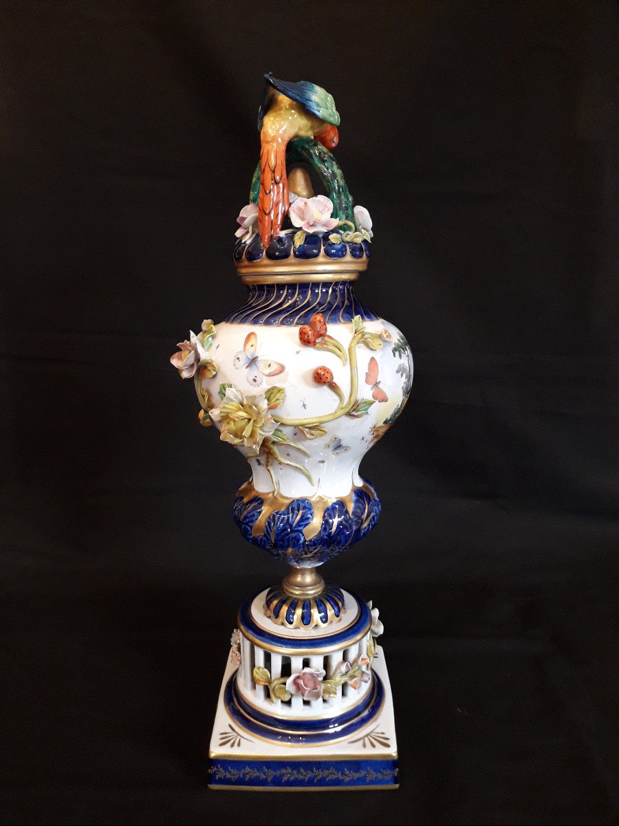 VASO con PAPPAGALLO - Sèvres  XIX s.-photo-2