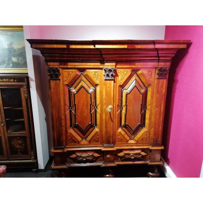 Baroque Wardrobe, XVIII In 1740/50