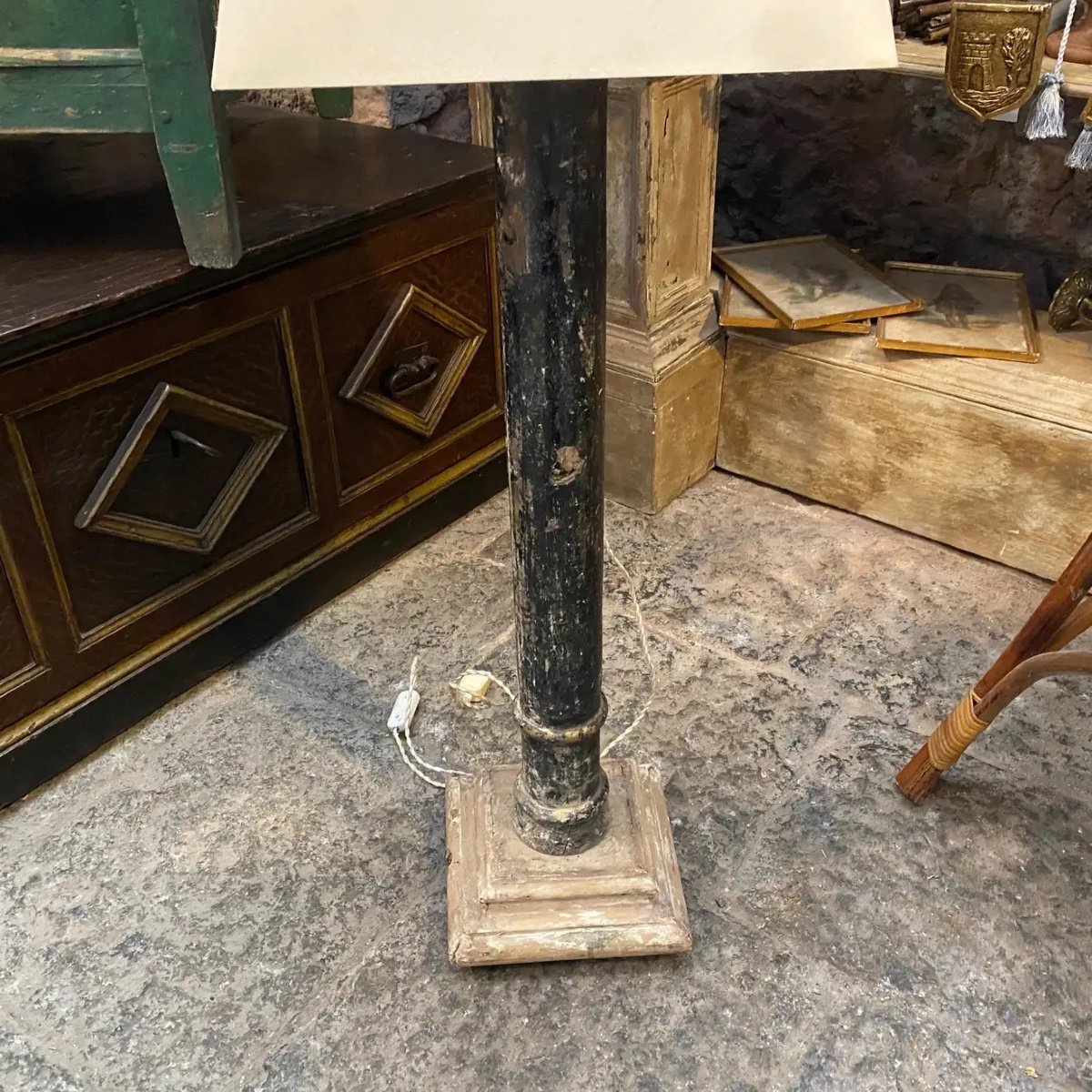 XVIII Secolo, Torciere siciliane in legno trasformate in lampada da terra-photo-8