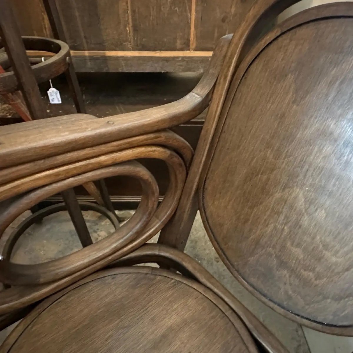 Set di due sedie girevoli da barbiere Thonet italiano Art Nouveau del 1900-photo-3
