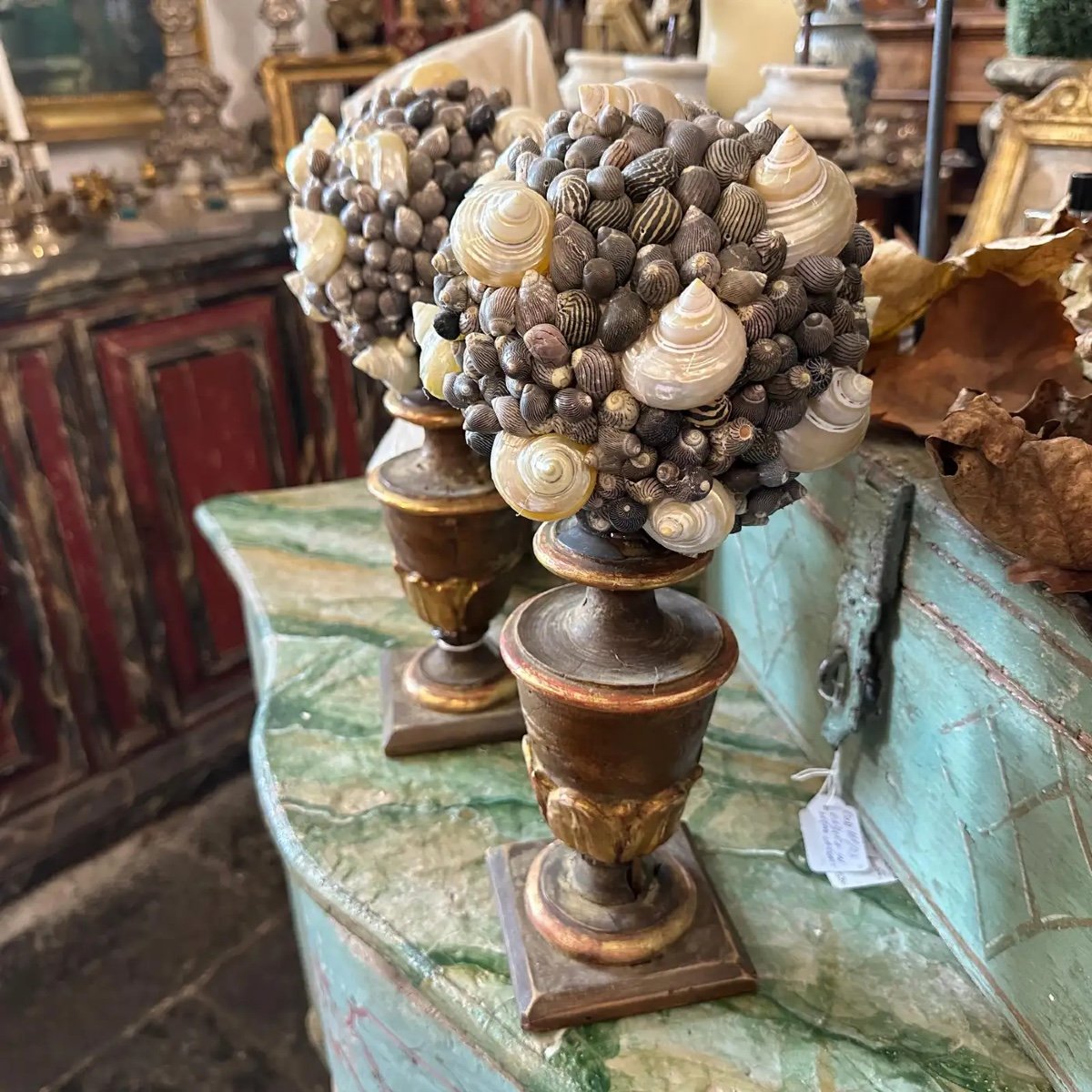 Portapalme siciliano in legno laccato del XIX secolo con composizione a conchiglia-photo-3