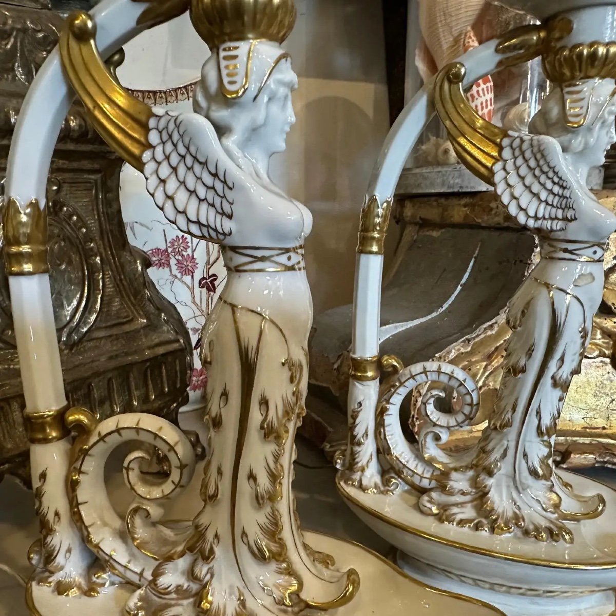 Set di due lampade da tavolo neoclassiche in porcellana di Capodimonte bianca e oro, 1900-photo-3