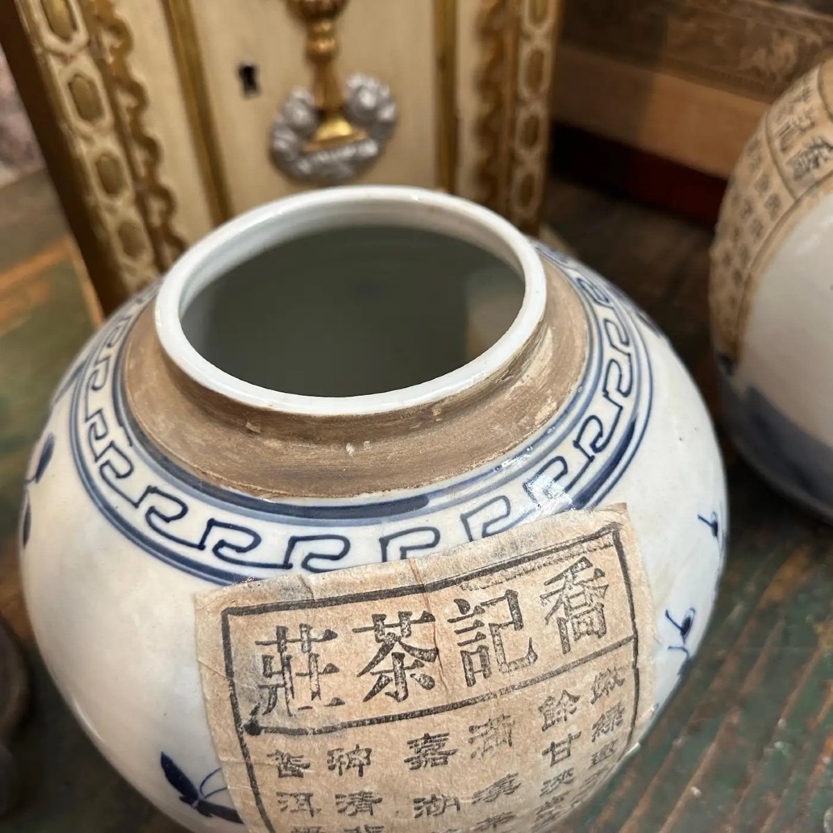 Una coppia di barattoli di zenzero cinesi in ceramica blu e bianca della fine del XX secolo-photo-2