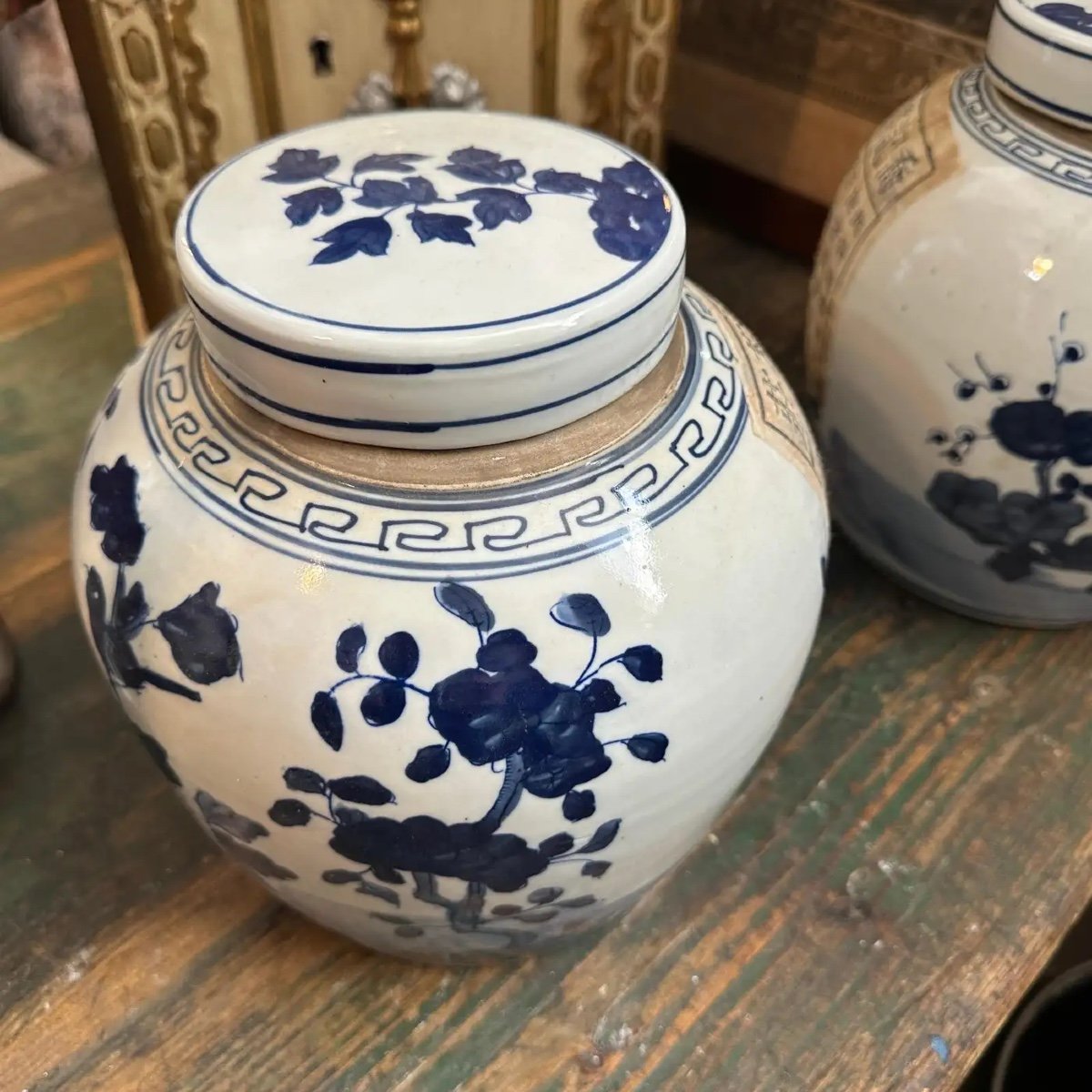 Una coppia di barattoli di zenzero cinesi in ceramica blu e bianca della fine del XX secolo-photo-4