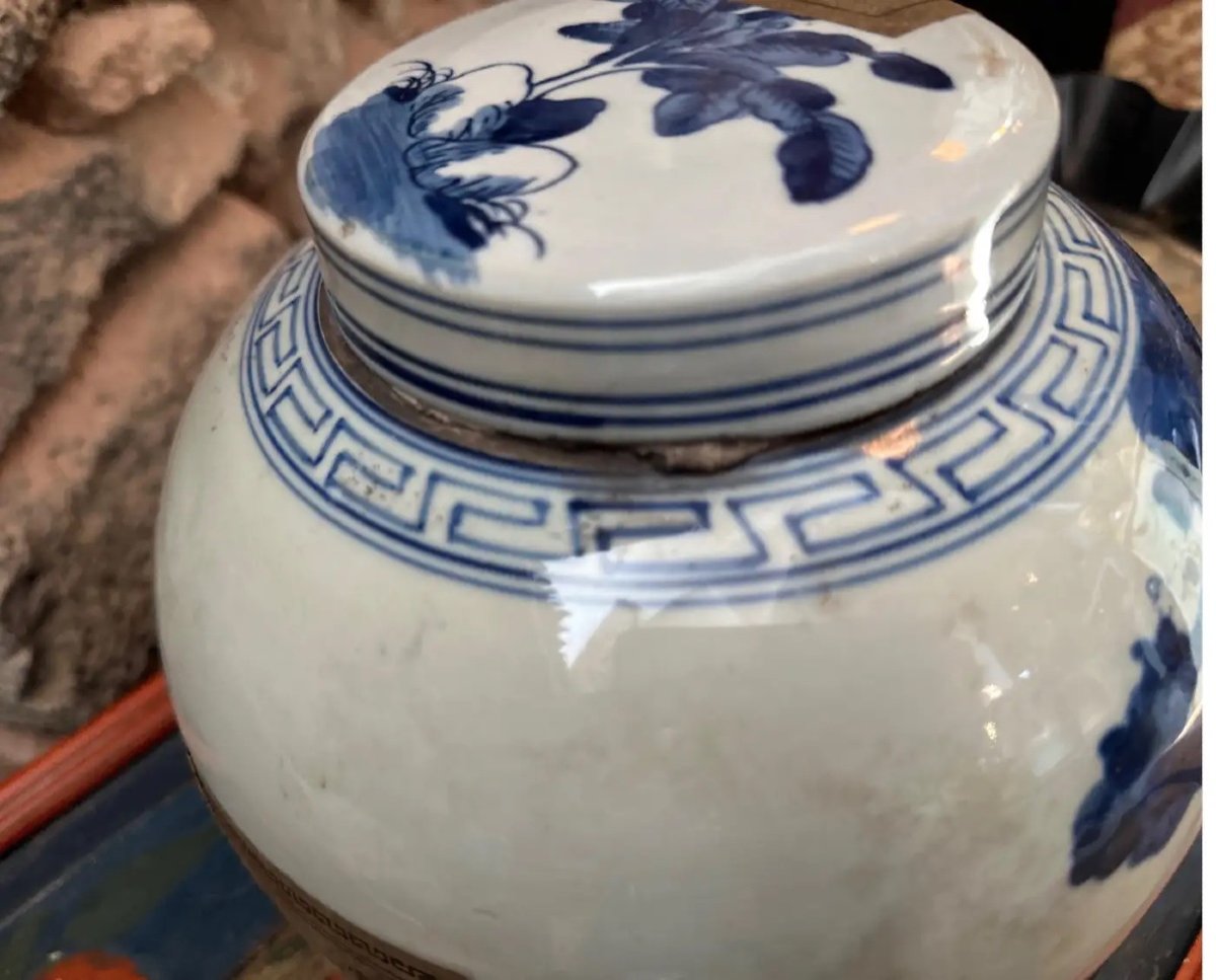 Barattolo di zenzero cinese tradizionale in ceramica blu e bianca della fine del XX secolo-photo-4
