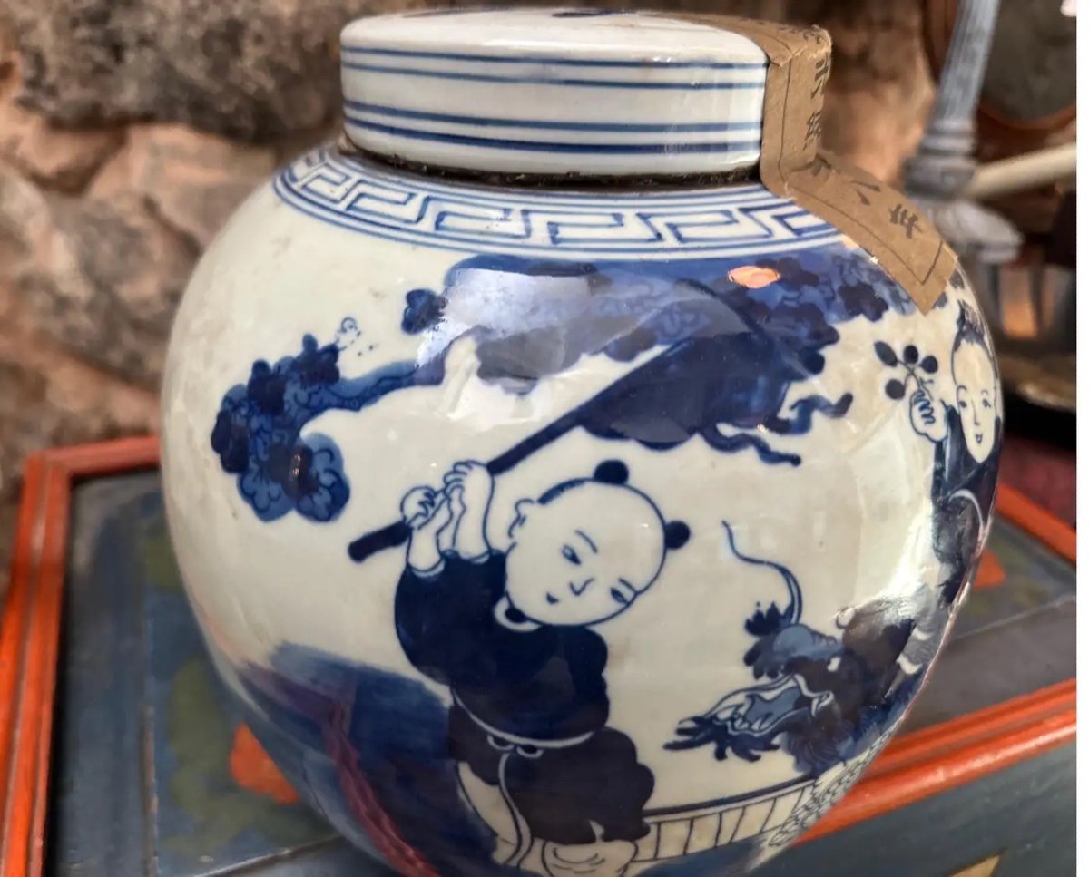 Barattolo di zenzero cinese tradizionale in ceramica blu e bianca della fine del XX secolo-photo-4