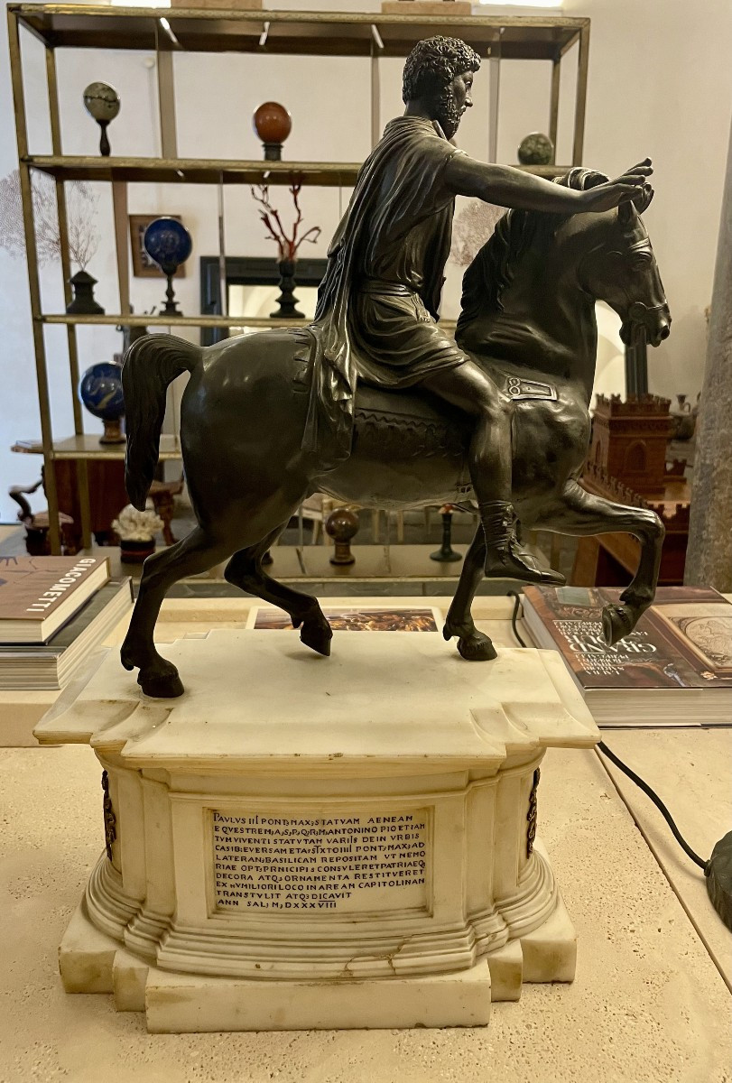 Busto in bronzo  di Marco Aurelio su base in marmo di carrara -photo-2