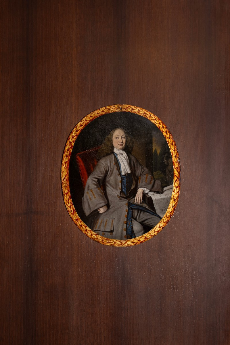 Andrik de Valk (1693–1717) Ritratto ovale del nobile Tialling Omero Vancastra