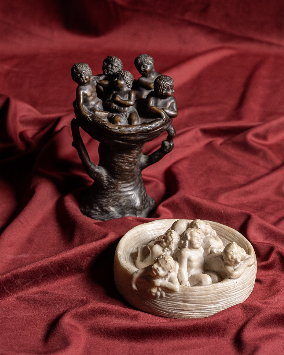 Calamaio e press papier con putti