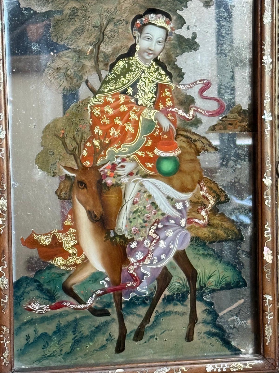 Specchio dipinto raffigurante una figura orientale a cavallo di un cervo, Cina, XIX secolo-photo-3