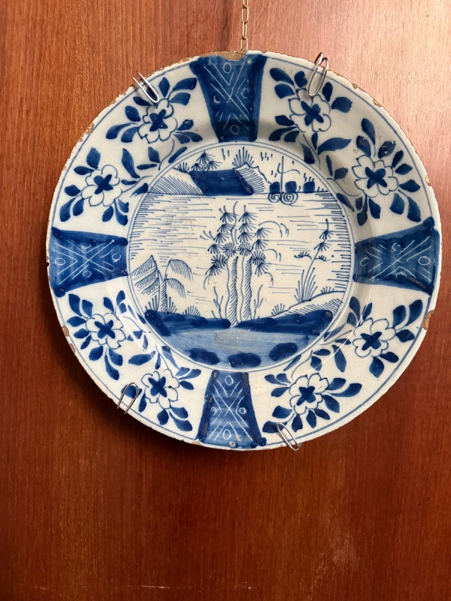 Coppia di piatti in maiolica Manifattura Delft del XVII secolo-photo-2