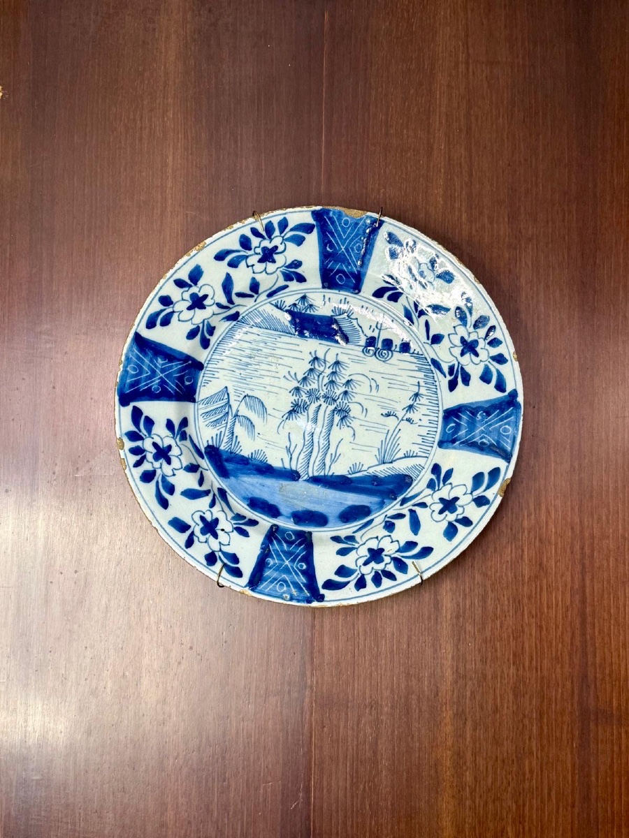 Coppia di piatti in maiolica Manifattura Delft del XVII secolo-photo-3