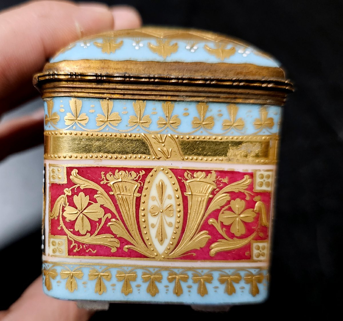 Tabacchiera in porcellana della Manifattura Imperiale di Vienna-photo-4
