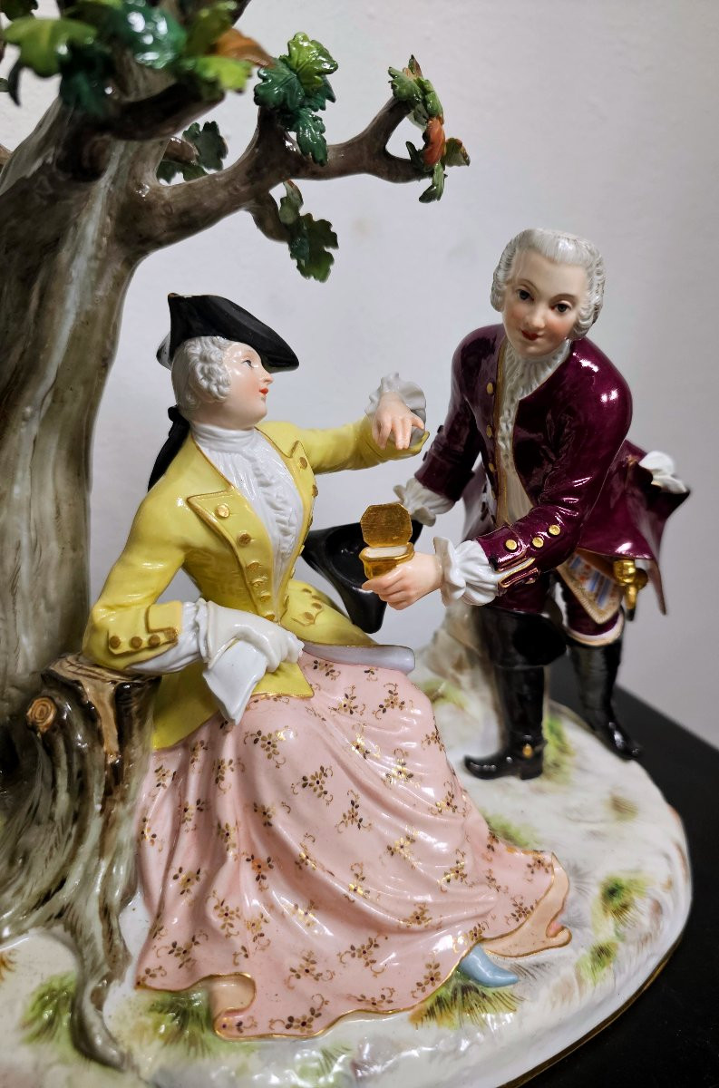 Gruppo in porcellana di Meissen "L'Elettore di Sassonia-photo-3