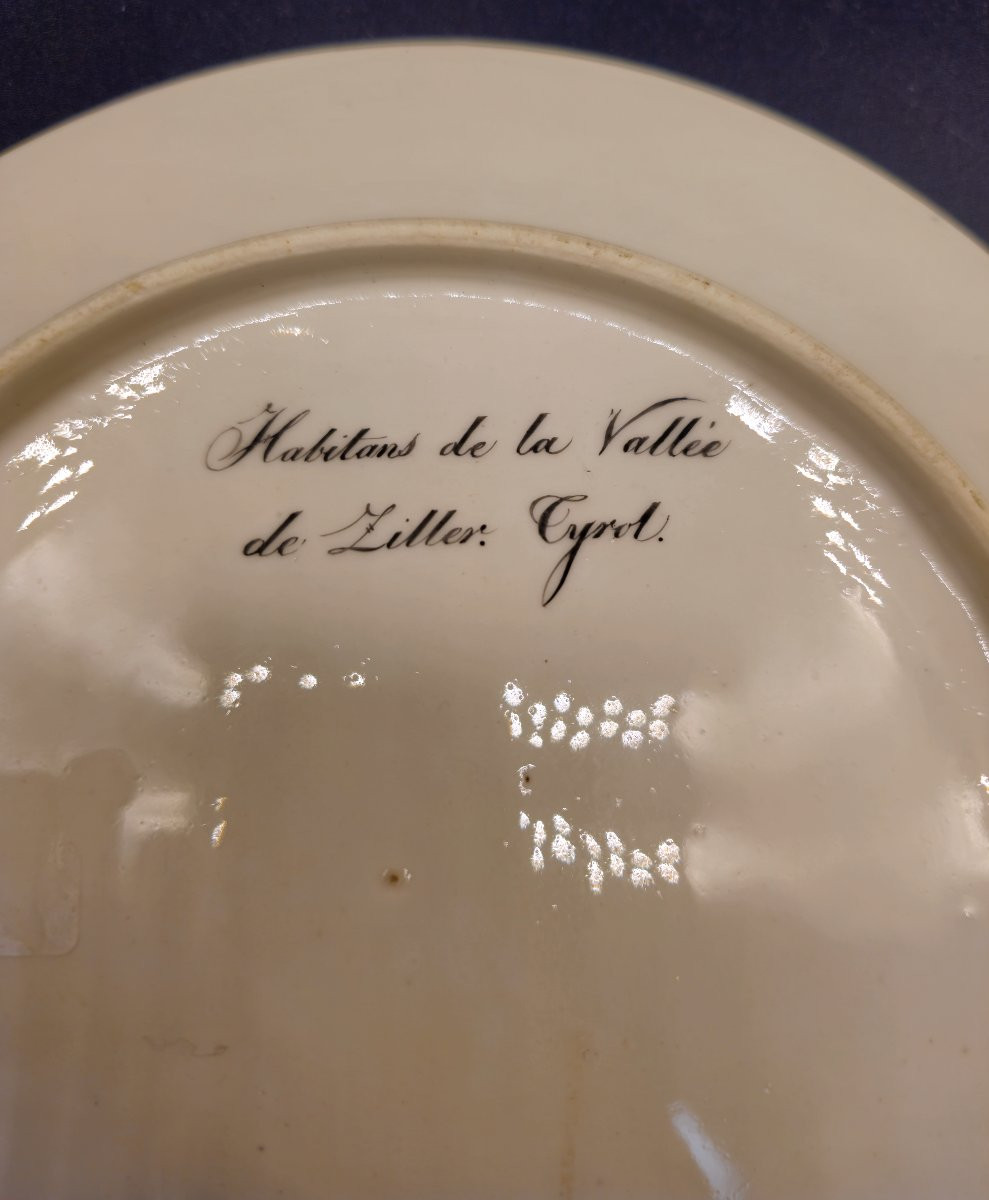 Piatto con i costumi degli abitanti della Valle del Tirolo Baruch Weil-photo-3