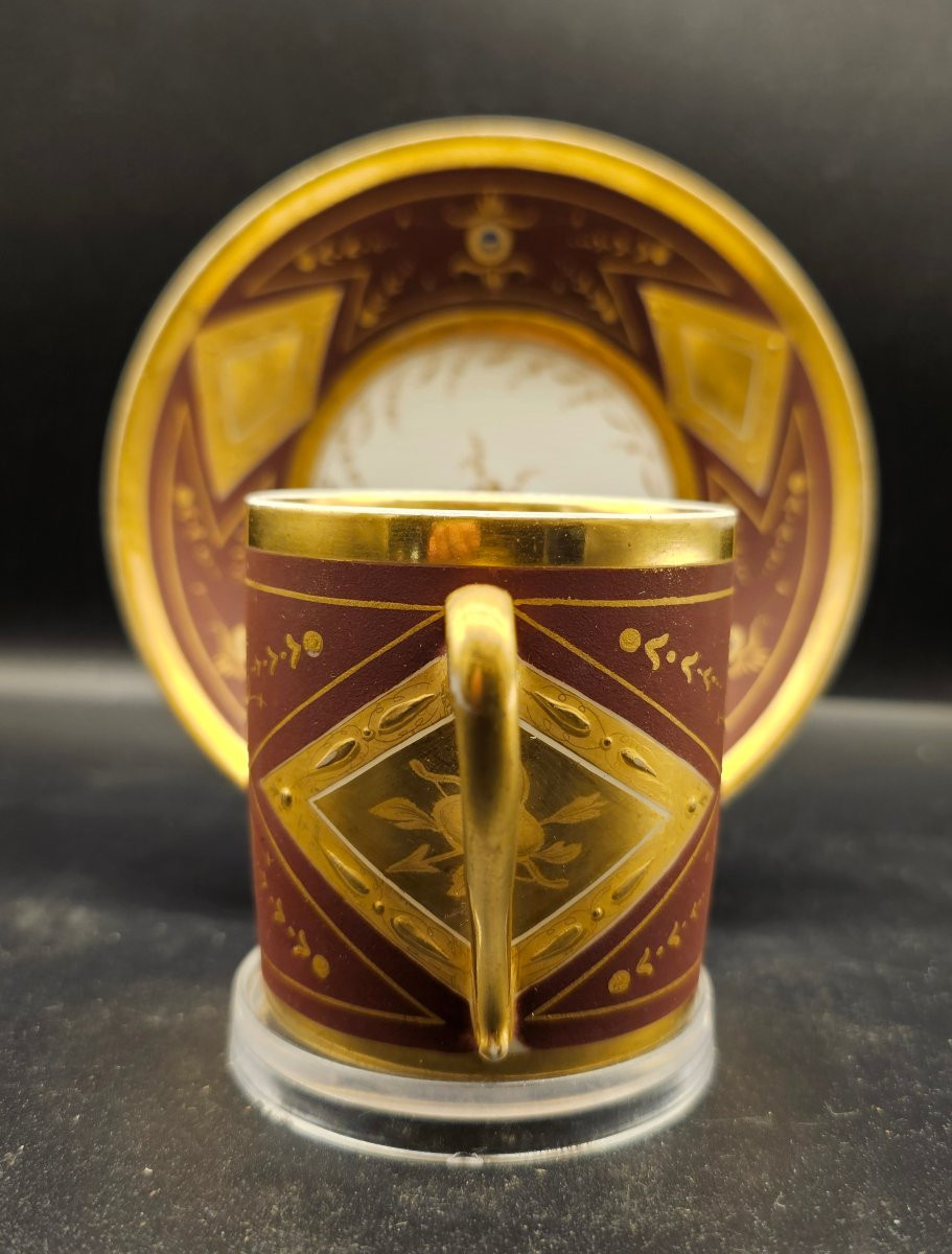 Tazzina con piattino in porcellana della Manifattura Faber a Bruxelles-photo-4