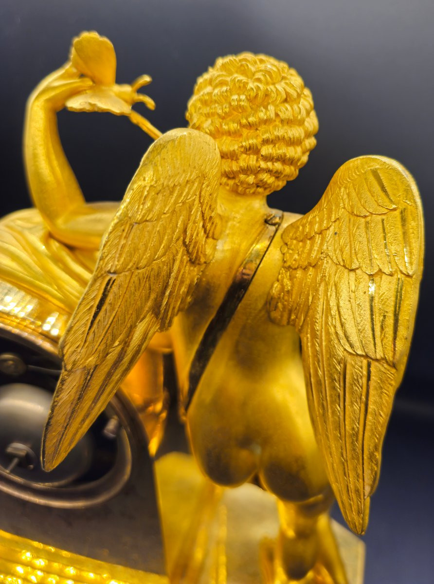 Orologio Direttorio, Cupido punge la farfalla-photo-5