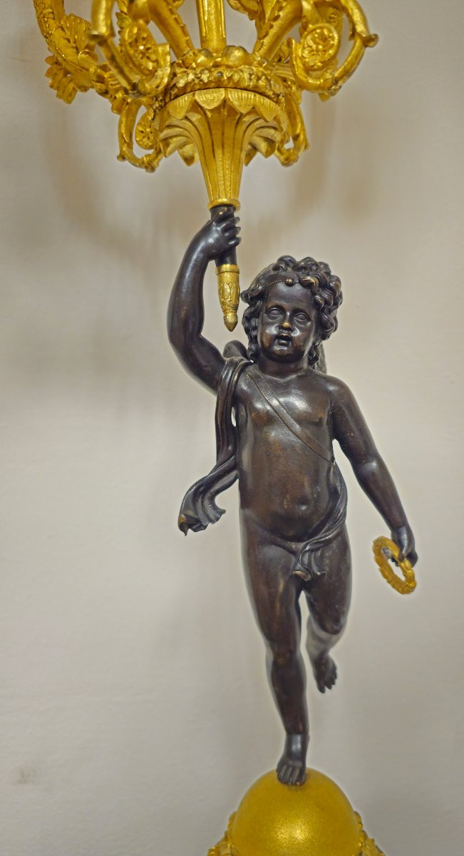 Coppia di candelabri Carlo X in bronzo dorato con figure di putti, Francia-photo-1