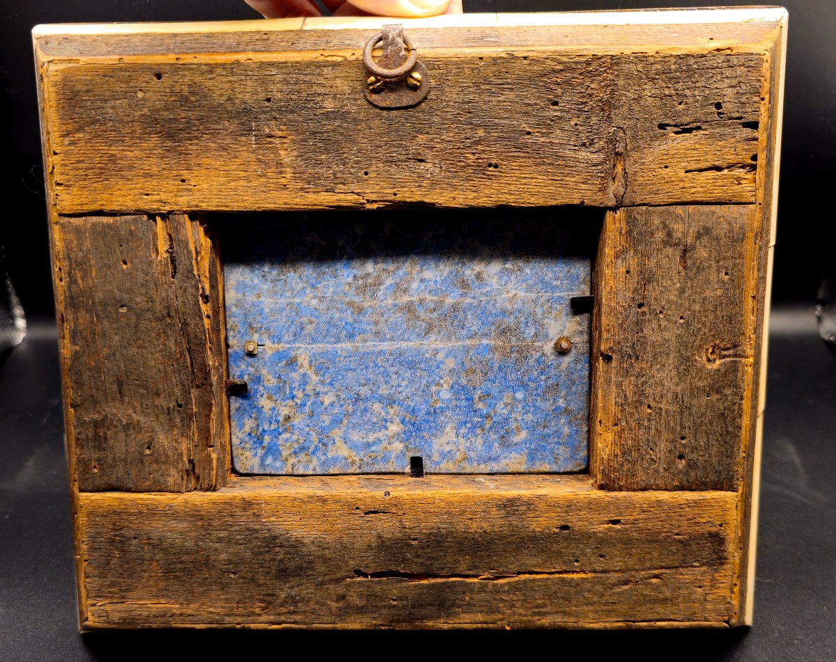 Rilievo in avorio La cattura del Sileno dormiente con cornice in legno, avorio e tartaruga -photo-3