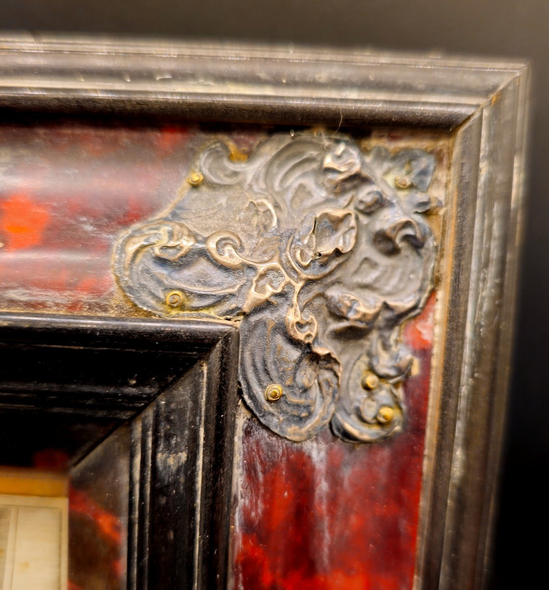 Pietà attribuita ad Annibale Carracci, incisione su avorio, cornice in tartaruga e argento-photo-4