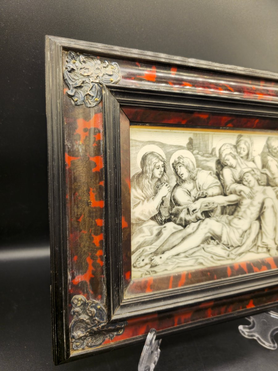Pietà attribuita ad Annibale Carracci, incisione su avorio, cornice in tartaruga e argento-photo-6