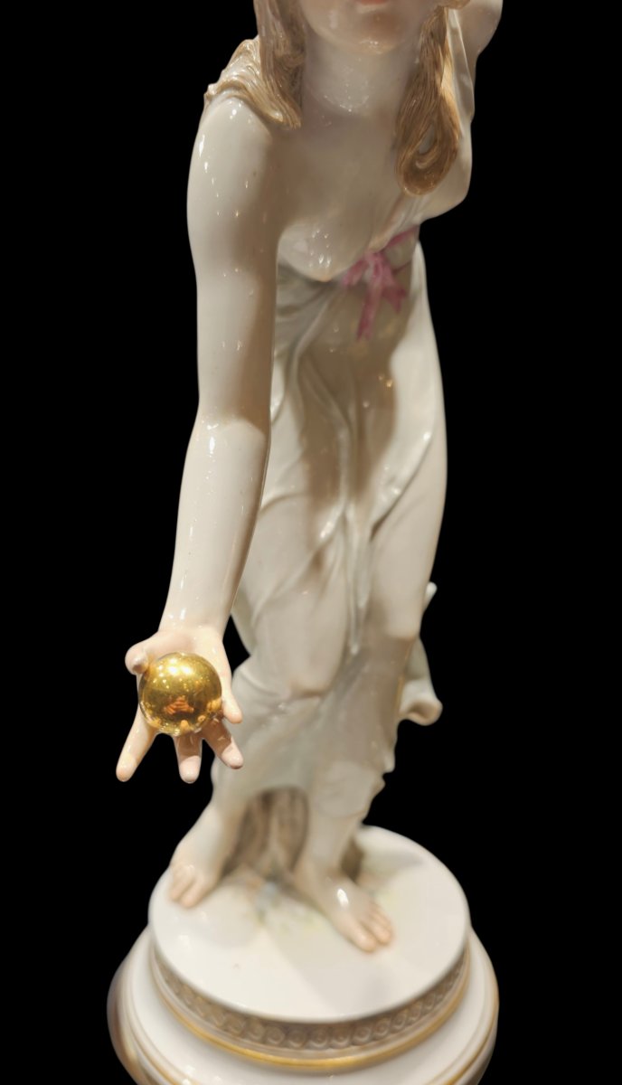 Meissen “Player at Bowls” Walter Schott 1897 – Fine XIX Secolo-photo-3