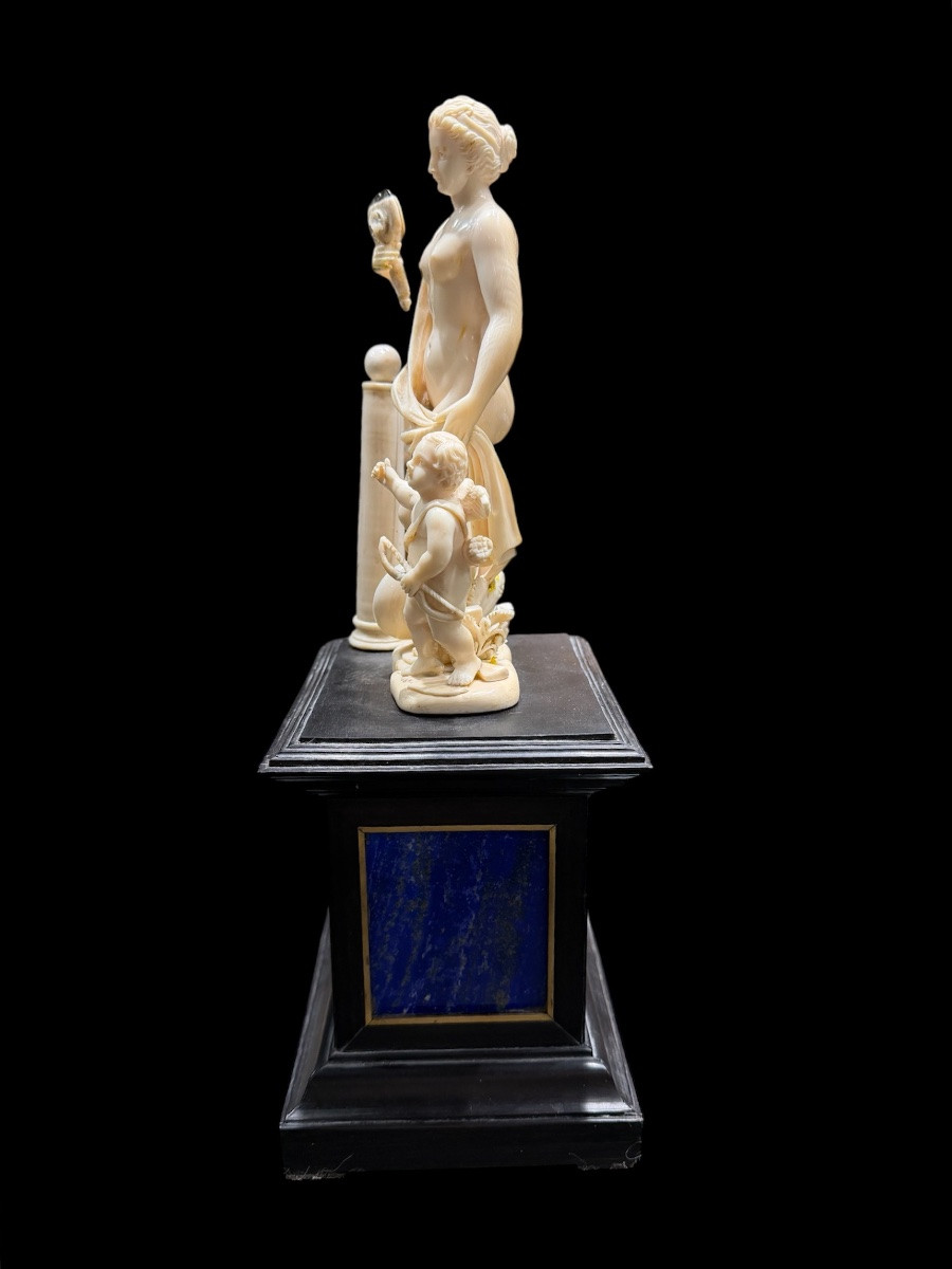 Venere e Amore in avorio, Dieppe fine XVII secolo, base in ebano e lapislazzuli-photo-4