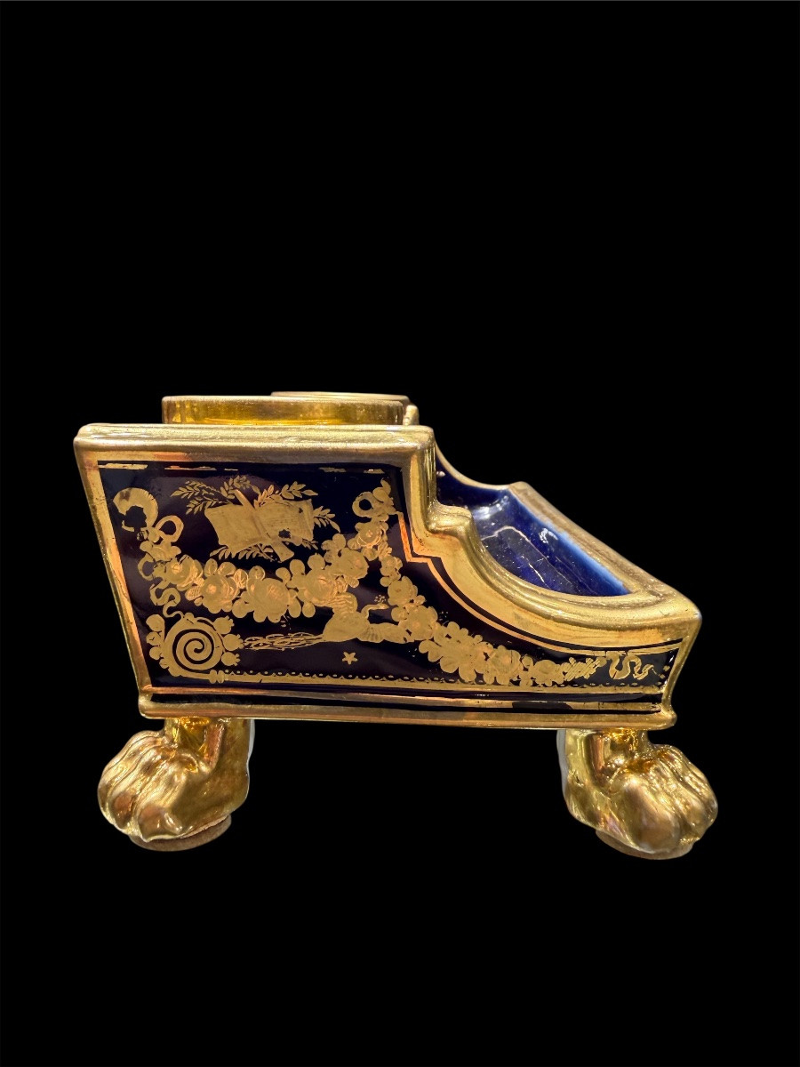 Calamaio Epoca Impero in Porcellana di Parigi, Fondo Bleu de Roi e Oro (1810-1820)-photo-3