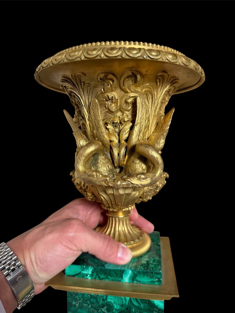 Coppia di vasi in bronzo dorato su basi in malachite, manifattura russa imperiale, XIX sec.-photo-3
