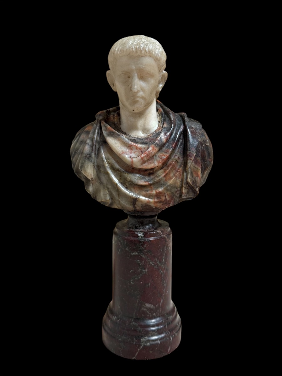 Busto Grand Tour in marmo statuario, africano e porta santa — Imperatore romano, Roma, XVIII S.