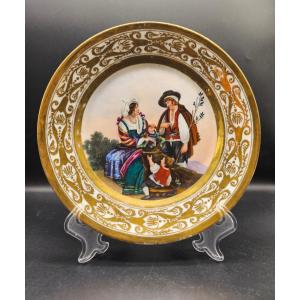 Piatto in porcellana di Napoli con i costumi del Regno delle Due Sicilie