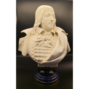 Coppia di busti in porcellana di Sevres raffiguranti Generali di Napoleone