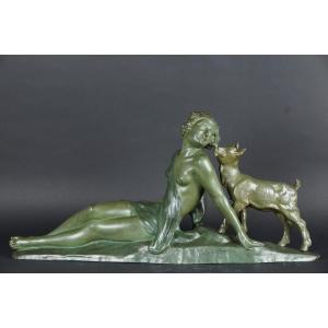 Girl With A Kid, Bronze, Art Deco, Alexandre Morlon (1878 - 1951), 1920s-1930s.