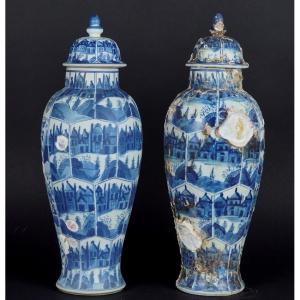 Vases From The Ship Hon Can, China, Qing Dynasty, 1690, Signed