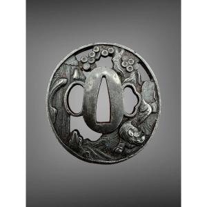 Wrought And Chased Iron Tsuba Nara-maru-gata Decorated With A Tiger Near A Waterfall - Edo.