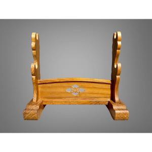 Paulownia Wood Katanakake - Meiji Period (1868-1912).