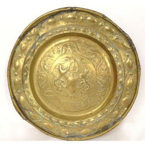 Brass Offering Collection Plate With Lions And Grapes Germany 17th Century