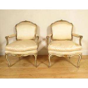 Pair Of Louis XV Armchairs In Gilded Lacquered Wood With Acanthus Flowers, 19th Century