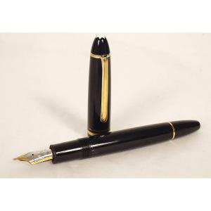 Montblanc Meisterstuck Fountain Pen 18k Gold Nib Black Resin 20th Century