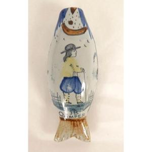 Hb Quimper Earthenware Snuffbox With A Breton Fish Figure, 19th Century