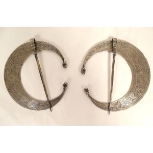 Pair Of Berber Khlal Fibulae From Tunisia, Maghreb, Silver Crescent Moon Design, 211g