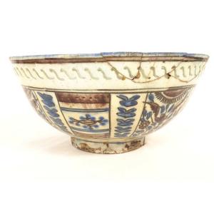 Large Bowl From Sultanabad, Persian Kashan Safavide Ceramic, Soustiel, 14th Century