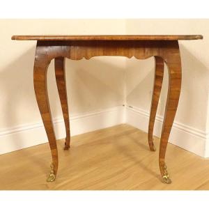 Small Louis XV Style Marquetry Coffee Table In Walnut And Bronze, 18th Century Axe