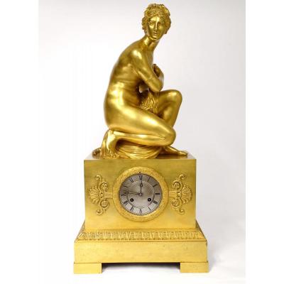 Large Bronze Venus Squatting Clock Coysevox Devaulx XIXth Restoration